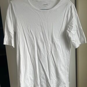 Duluth Trading Co Women’s white cotton t-shirt
